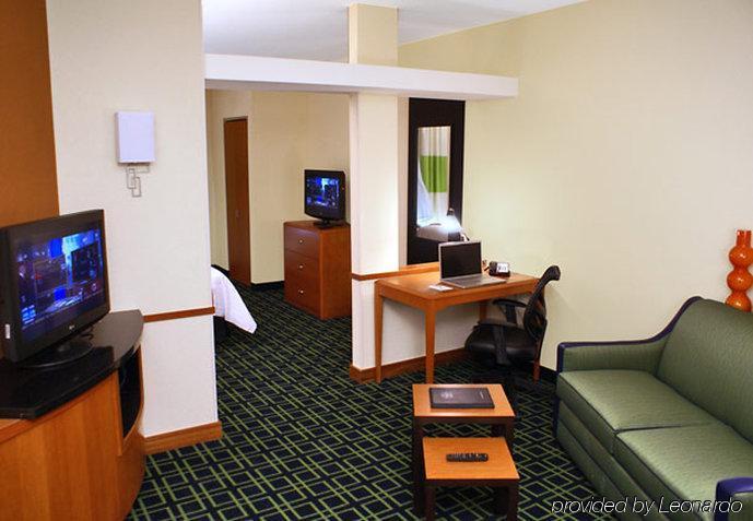 Fairfield Inn & Suites By Marriott Selma Kingsburg Rum bild
