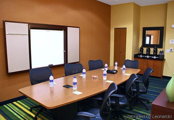 Fairfield Inn & Suites By Marriott Selma Kingsburg Bekvämligheter bild